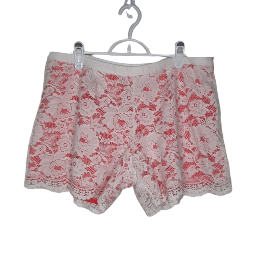 Kenneth Cole Reaction Shorts Coral/Orange White Lace Overlay Women's Size Large